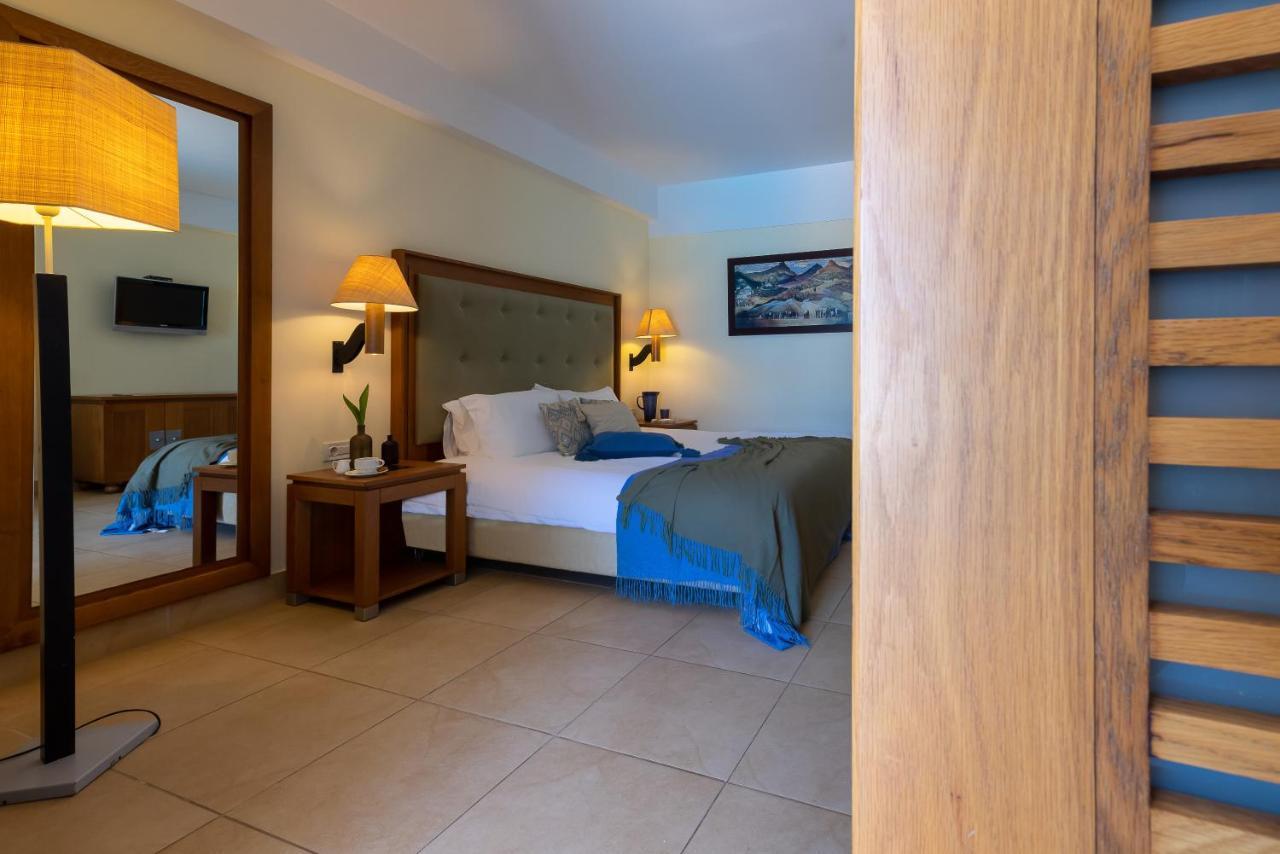 קולימברי Giannoulis - Cavo Spada Luxury Sports & Leisure Resort & Spa מראה חיצוני תמונה