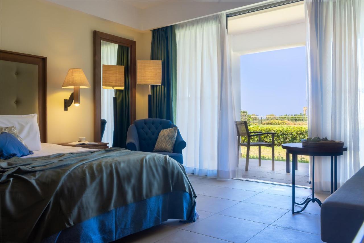 קולימברי Giannoulis - Cavo Spada Luxury Sports & Leisure Resort & Spa מראה חיצוני תמונה