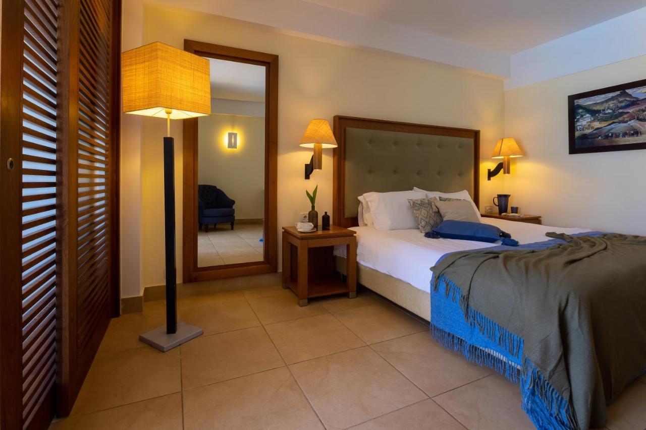 קולימברי Giannoulis - Cavo Spada Luxury Sports & Leisure Resort & Spa מראה חיצוני תמונה